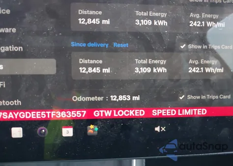 2026 Tesla Model Y Long Range Launch Series/Premium All-Wheel Drive z USA, uszkodzony, nr VIN 7SAYGDEE5TF363557